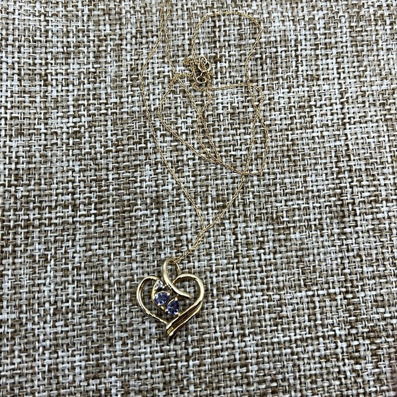 10kt Gold Heart .20 Ct Tanzanite Round Diamond Accent Heart Pendant Necklace - Picture 14 of 17